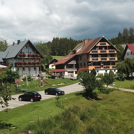 Cafe-Pension Feldbergblick Титизее-Нойштадт Экстерьер фото